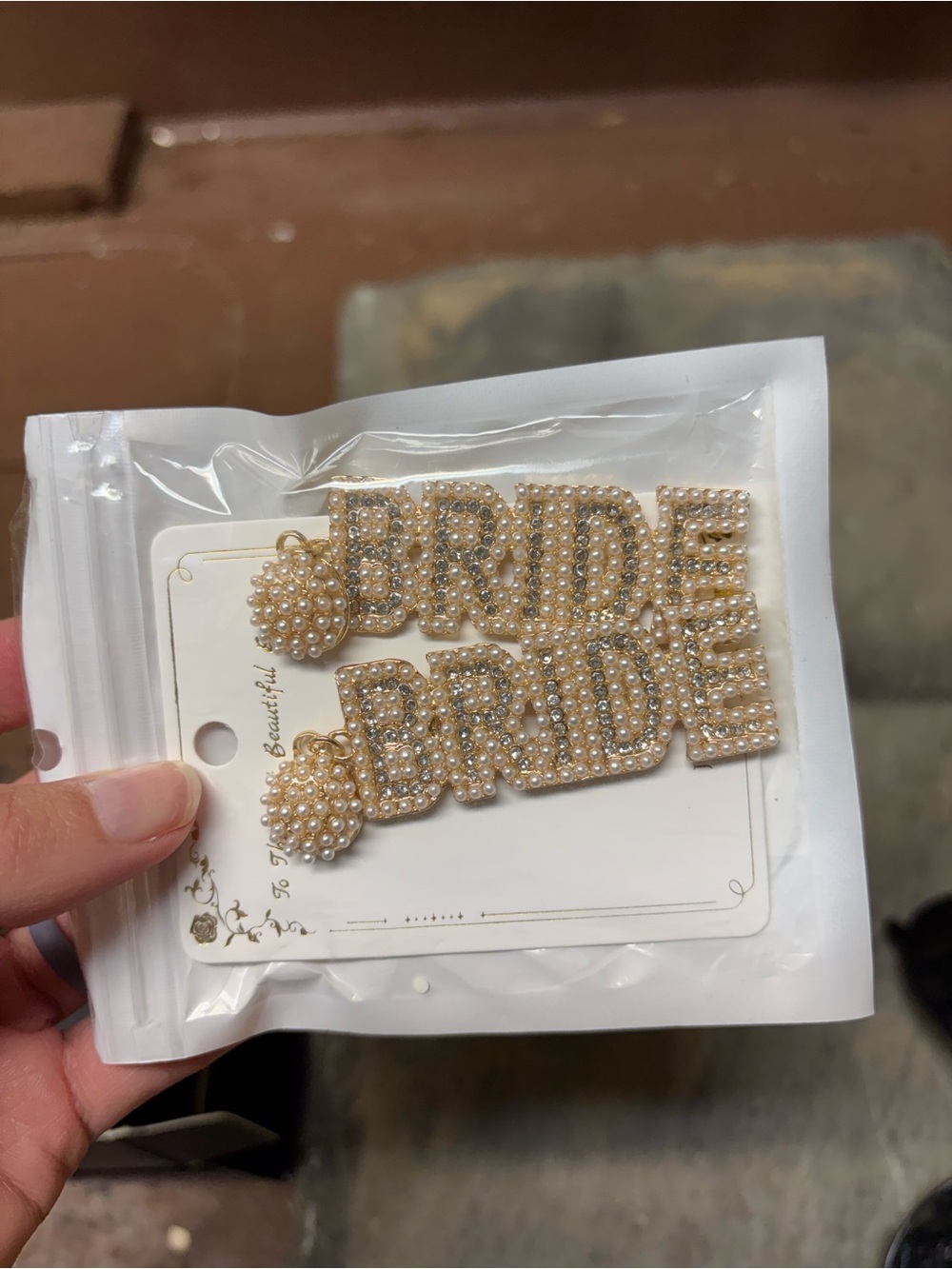 Pearl 'BRIDE' Decorative Hair Clips - Gold